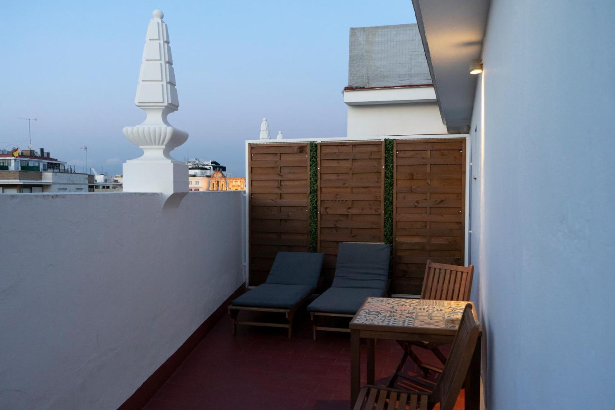 Petit Palace Puerta De Triana Seville Room photo