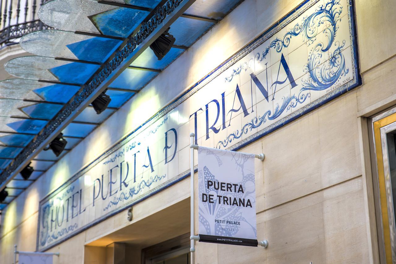 Petit Palace Puerta De Triana Seville Exterior photo